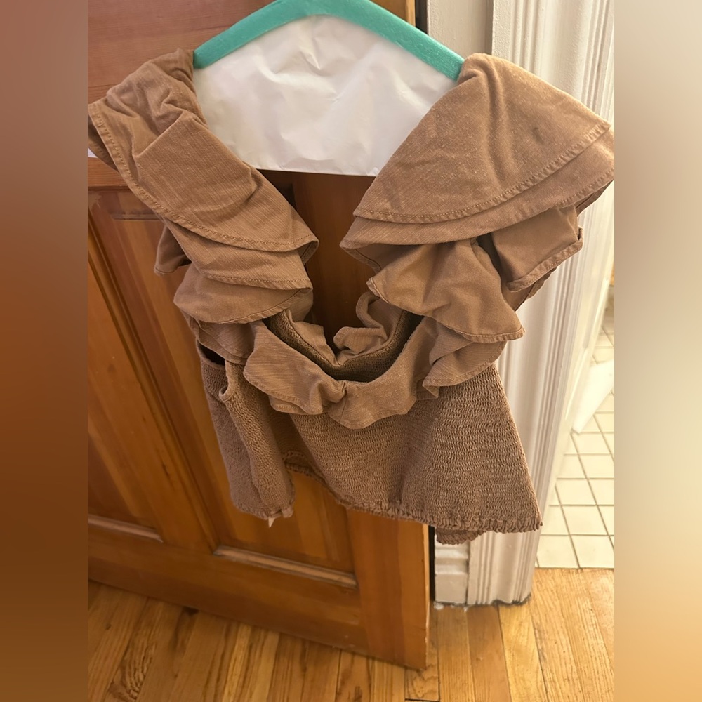 Women's Tan Ruffle Top - Picture 3 of 11